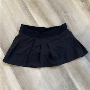 Lululemon black tennis or workout skort